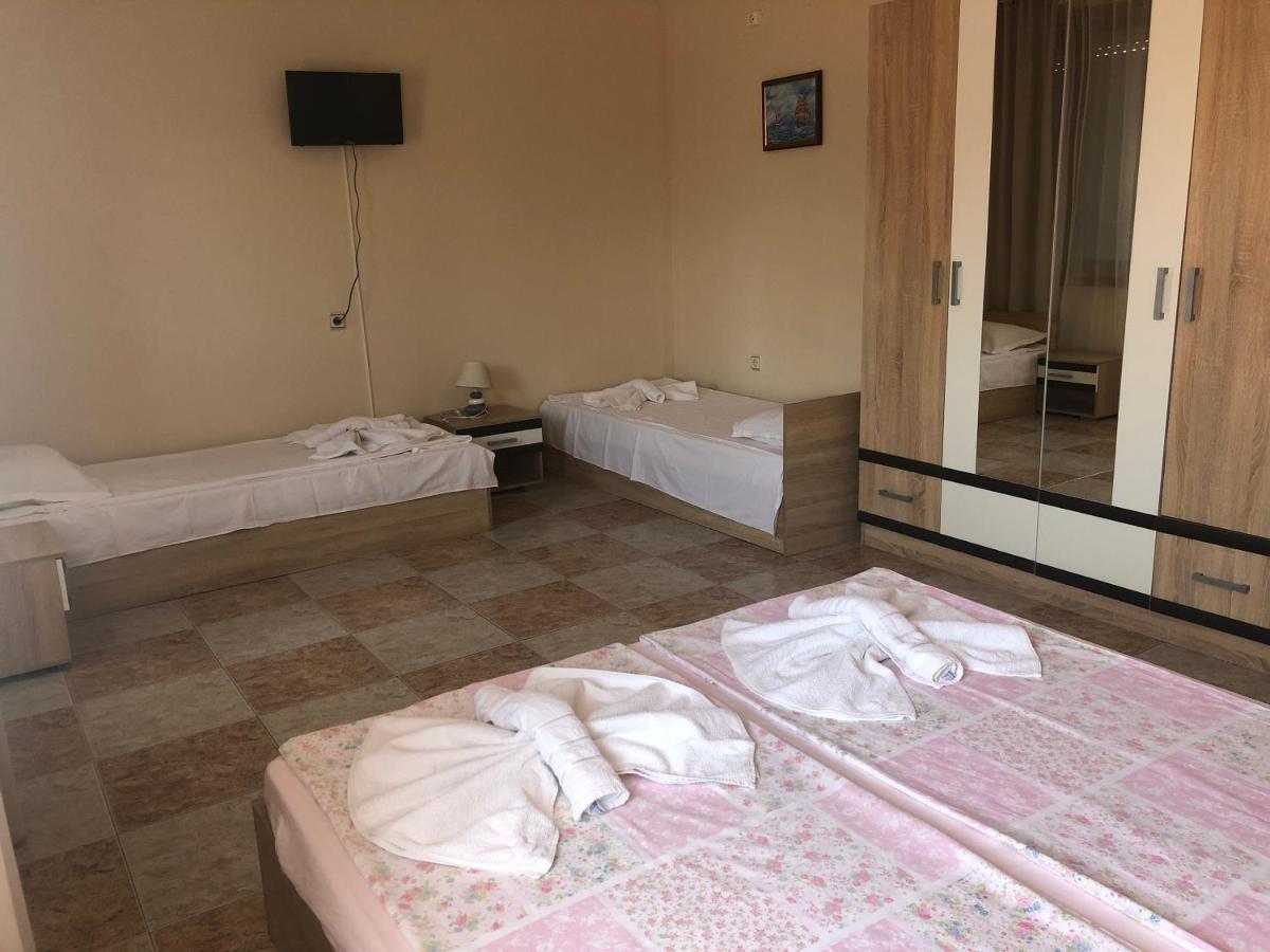 Stoyko'S Guest House Pomorie Kültér fotó